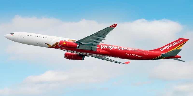 Mơ về chiếc tàu bay của hãng Vietjet cho thấy bạn sắp phải di cư đến một nơi khác 